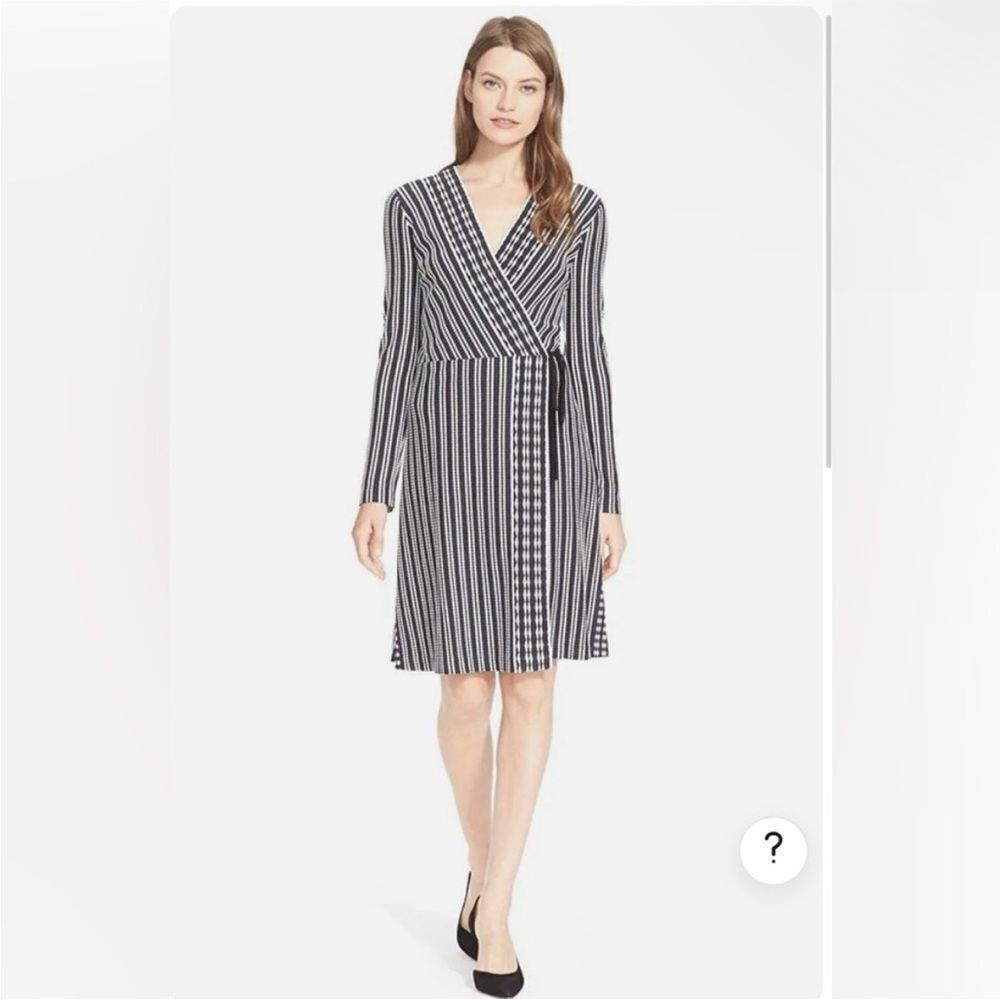 TORY BURCH | Jacquard Striped Navy Blue Long Sleeve Wrap Dress Women’s Size M - Picture 13 of 14
